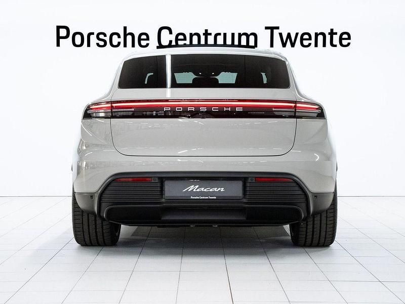 Neu Porsche Macan 264 kW (360 PS) 2026 Grau SUV