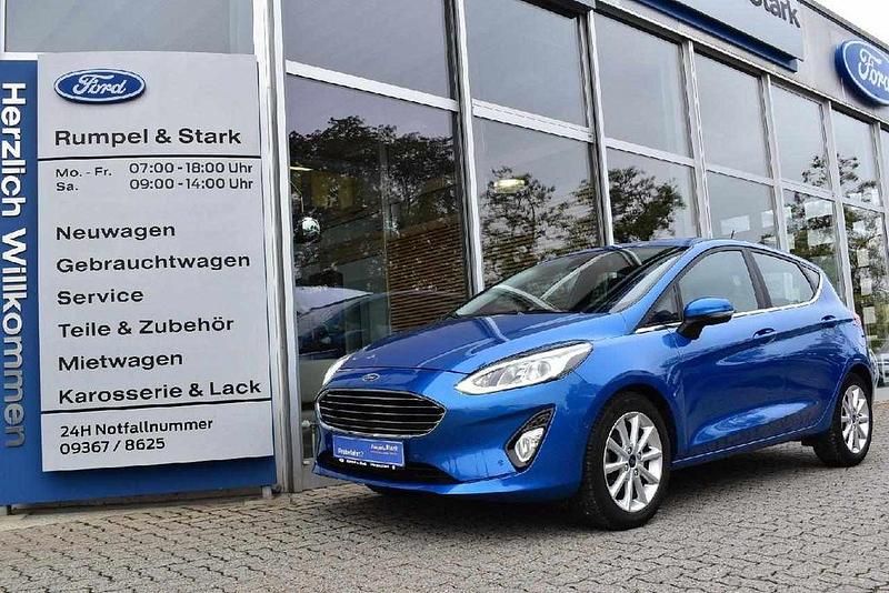 Gebraucht Ford Fiesta Titanium 101 PS (74 kW) 2019 Dynamicblau metallic Kleinwagen
