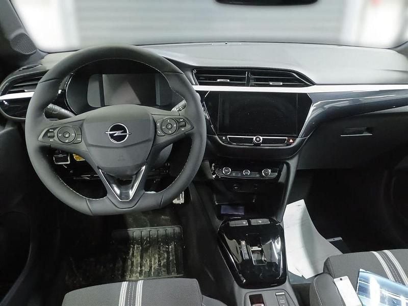 Gebraucht Opel Corsa-e 100 kW (136 PS) 2024 Schwarz Kleinwagen