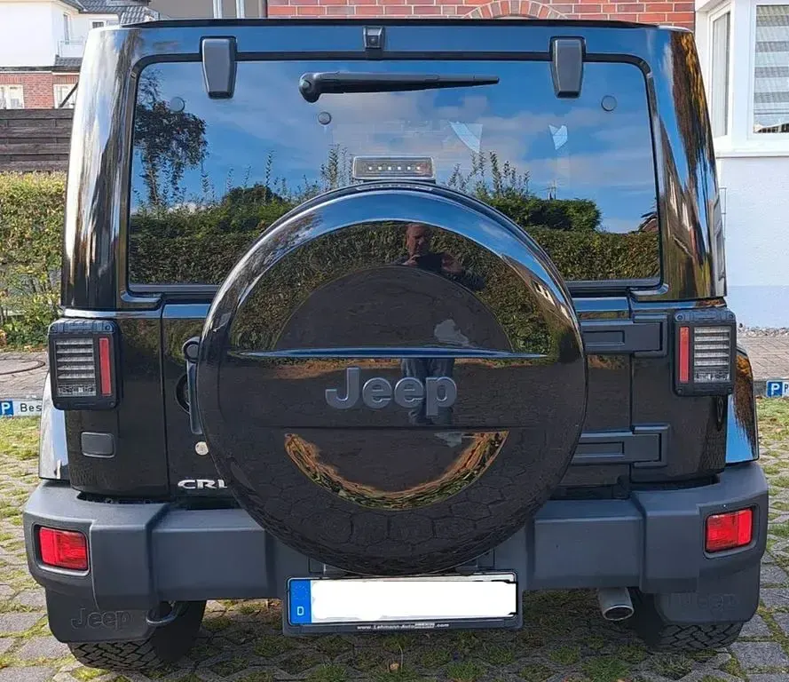 Gebraucht Jeep Wrangler Sahara 200 PS (147 kW) 2011 Schwarz SUV