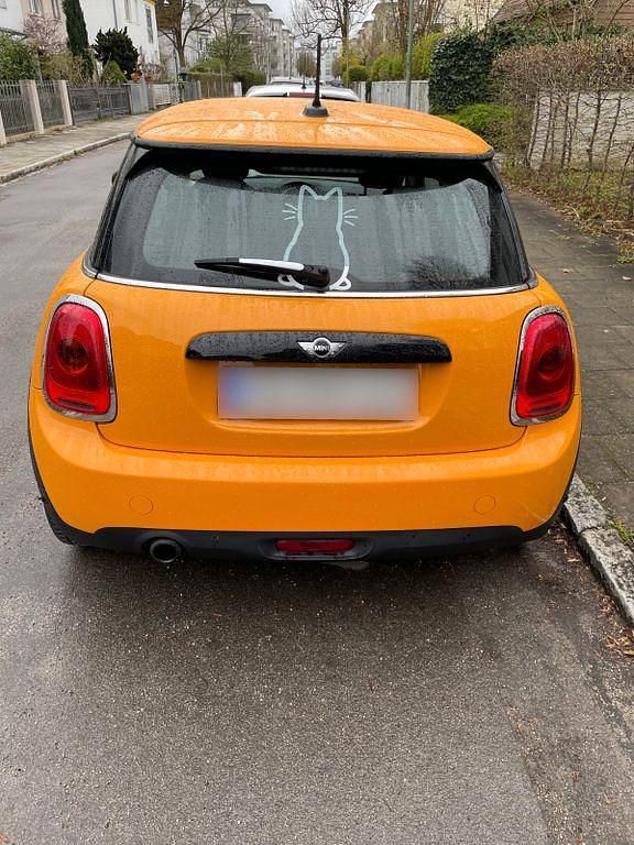 Second-hand Mini Cooper 136 CP (100 kW) 2016 Portocaliu Hatchback