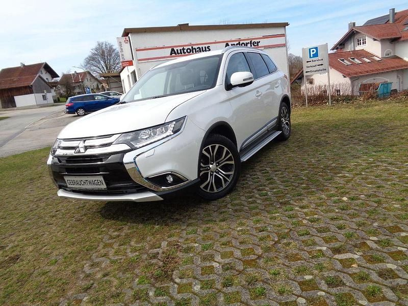 Gebraucht Mitsubishi Outlander Edition 150 PS (110 kW) 2017 Weiß SUV