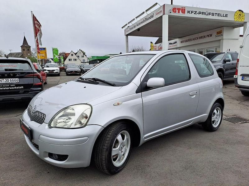 Gebraucht Toyota Yaris Sol 87 PS (63 kW) 2004 Silber Kleinwagen