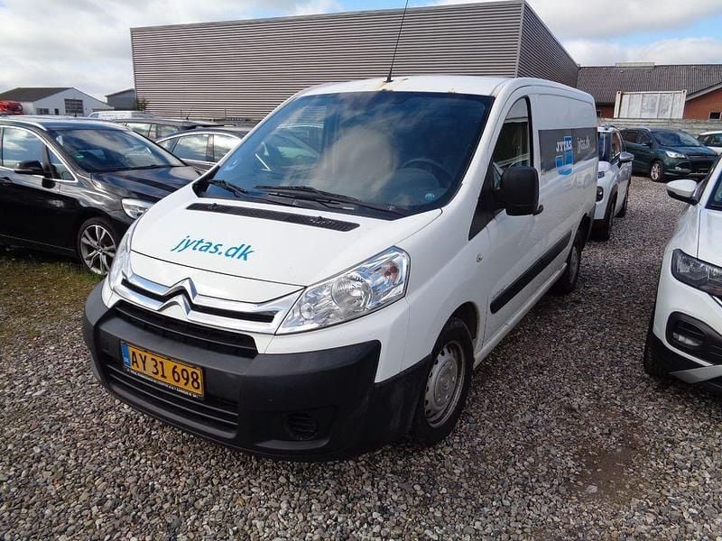 Gebraucht Citroën Jumpy 128 PS (94 kW) 2016 Weiß Van / Kleinbus