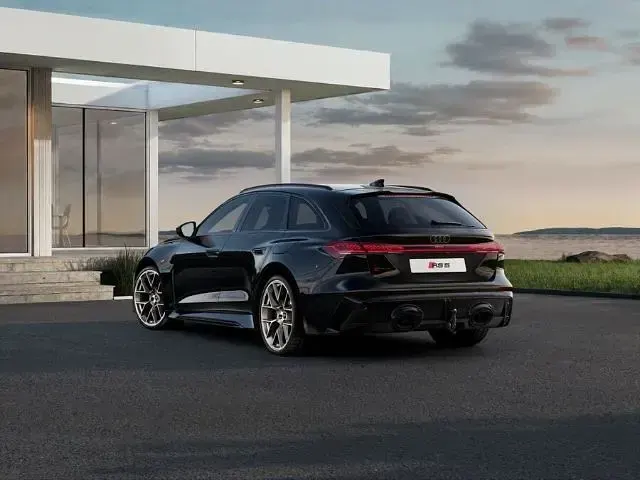 Neu Audi RS5 Sport 639 PS (469 kW) 2026 Schwarz Kombi