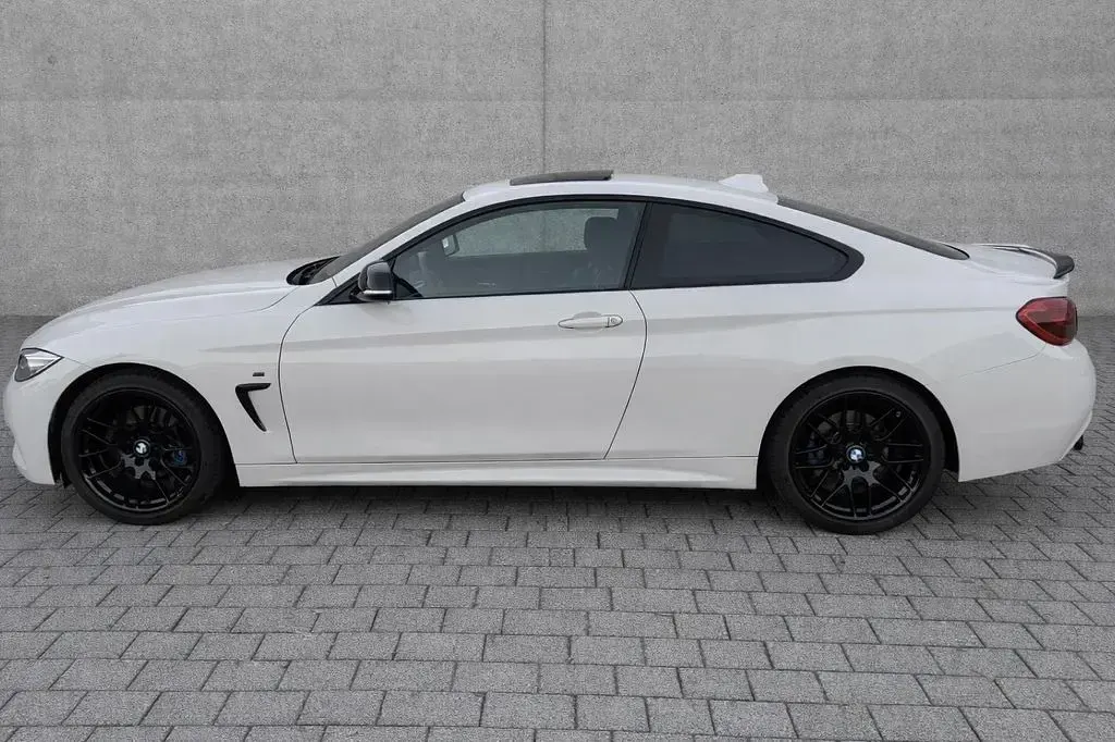 Gebraucht BMW 420 Coupé Sport Line 190 PS (139 kW) 2016 Weiß Coupé