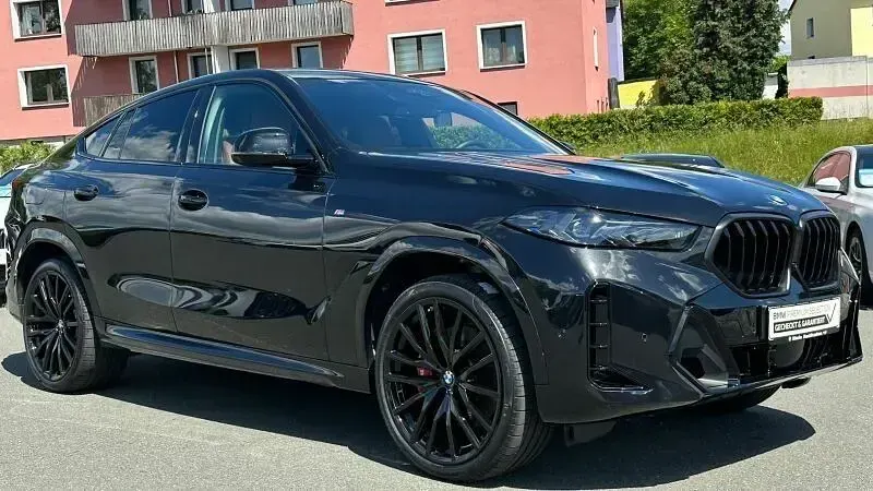 Gebraucht BMW X6 M Sport 286 PS (210 kW) 2025 Schwarz SUV