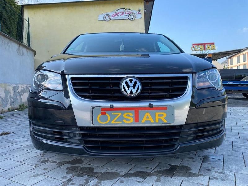 Gebraucht 2010 VW Touran Freestyle Van / Kleinbus | 6.100 € (Guter Preis) - Bild 1/4
