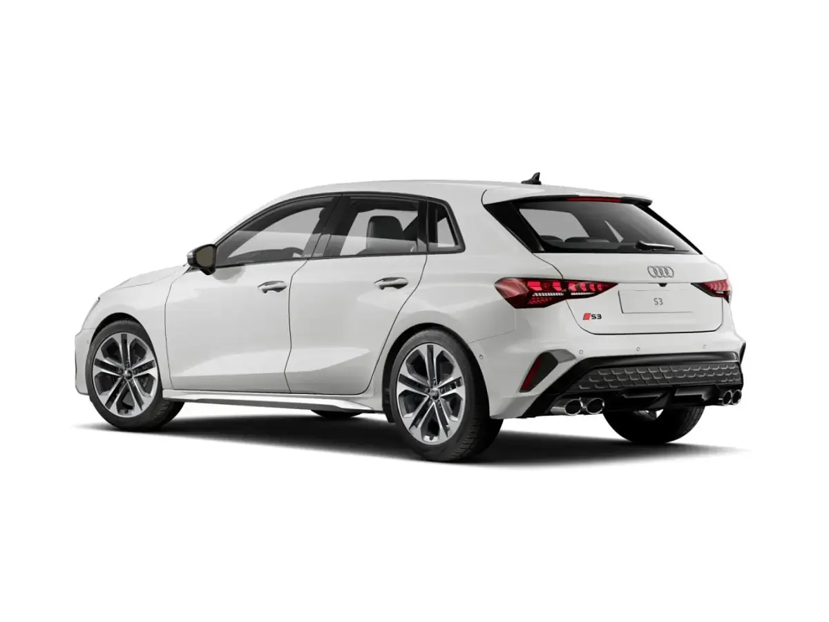 Gebraucht Audi S3 Ambiente 333 PS (244 kW) 2025 Arkonaweiß Limousine