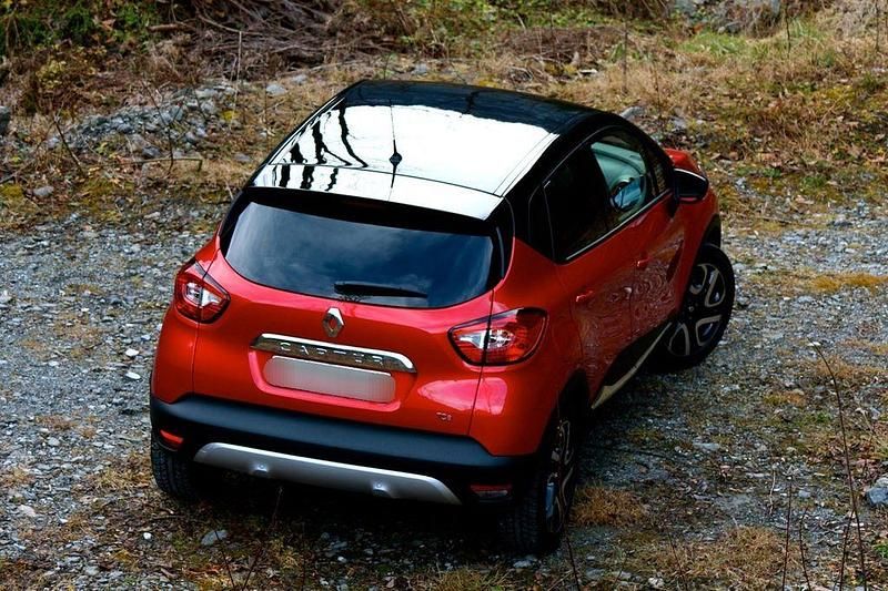 Gebraucht Renault Captur 90 PS (66 kW) 2014 Andere farben SUV