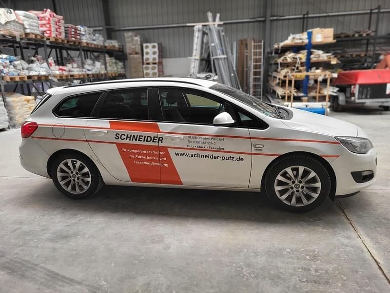 Gebraucht Opel Astra 130 PS (95 kW) 2013 Weiß Kombi