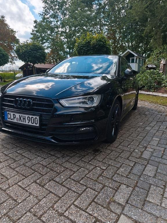 Schwarz Gebraucht 2013 Audi A3 S-Line Limousine | 7.500 € (Superpreis) - Bild 1/4