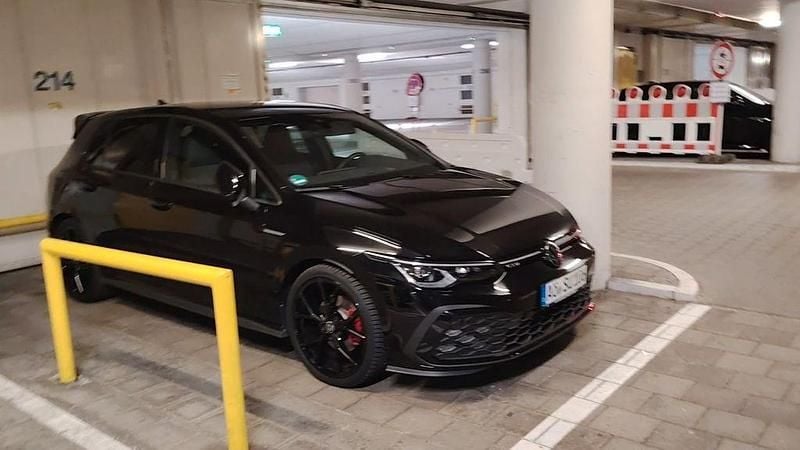 Gebraucht VW Golf Alltrack 200 PS (147 kW) 2023 Schwarz Kombi