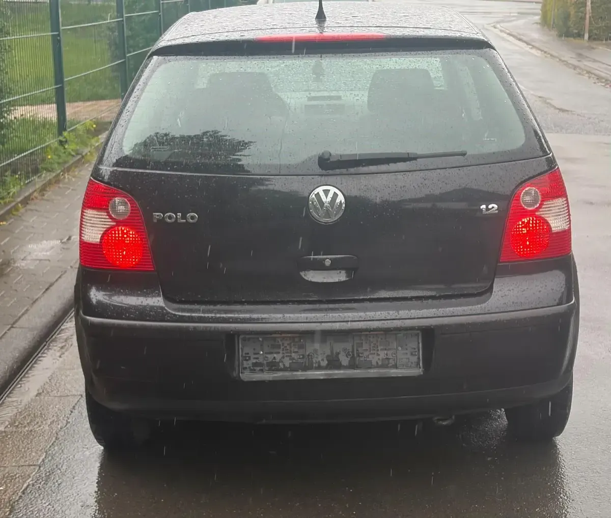 Gebraucht VW Polo 64 PS (47 kW) 2005 Schwarz Kleinwagen