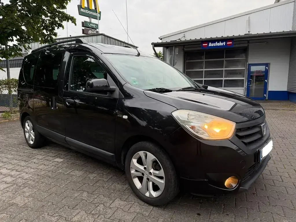 Gebraucht Dacia Dokker 90 PS (66 kW) 2014 Schwarz Van / Kleinbus