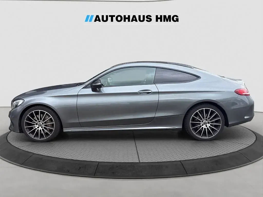 Gebraucht Mercedes C300 AMG 245 PS (180 kW) 2018 Grau Coupé