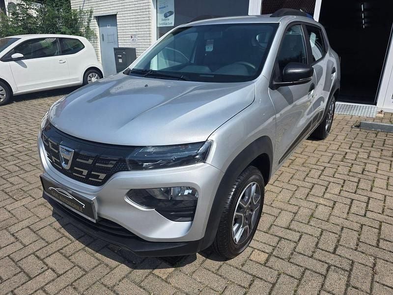 Silber Gebraucht 2021 Dacia Spring Comfort Kleinwagen | 8.925 € (Guter Preis) - Bild 1/4