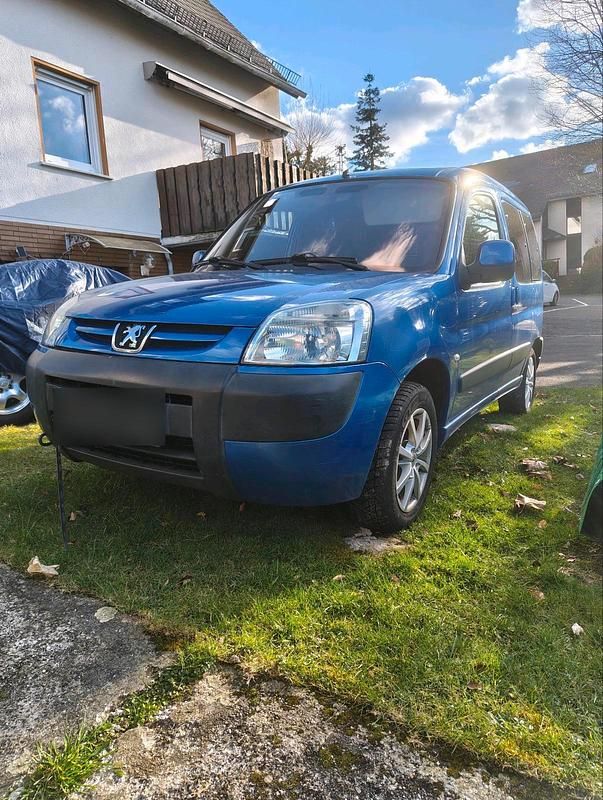 Gebraucht Peugeot Partner 90 PS (66 kW) 2006 Blau Van / Kleinbus