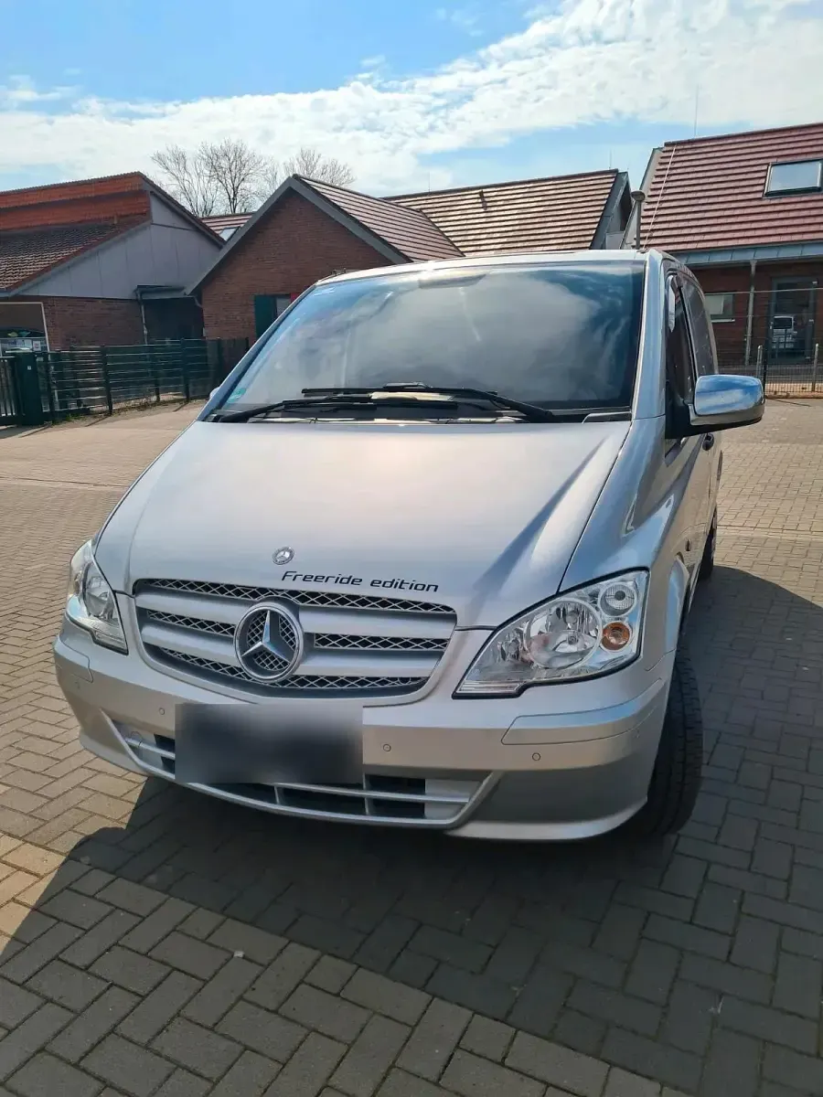Gebraucht Mercedes Vito 95 PS (69 kW) 2014 Silber Van