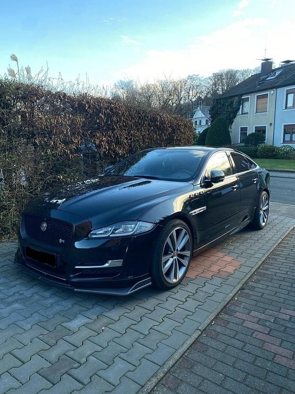 Gebraucht 2016 Jaguar XJ R-Sport Limousine | 28.800 € (Etwas zu teuer) - Bild 1/4