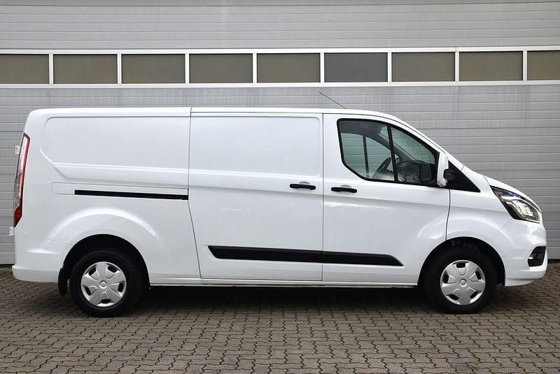 Gebraucht Ford Transit Custom Trend 105 PS (77 kW) 2019 Weiß Van / Kleinbus