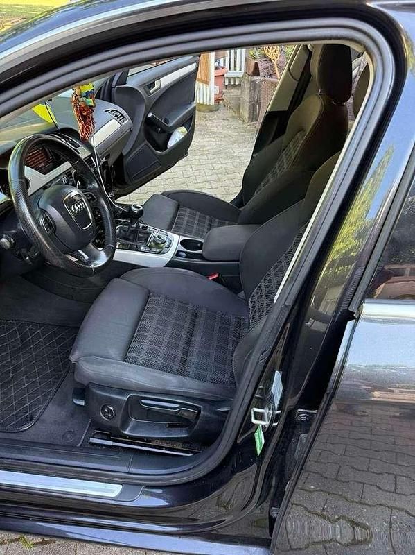 Gebraucht Audi A4 Ambiente 160 PS (117 kW) 2011 Kombi