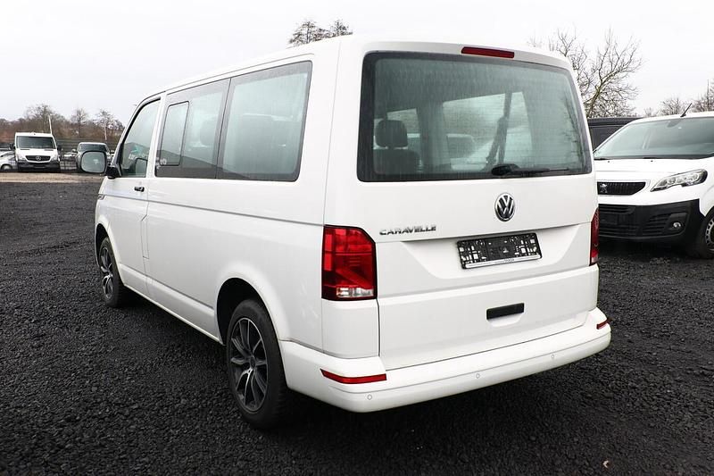 Gebraucht VW Caravelle 150 PS (110 kW) 2022 Weiß Van / Kleinbus