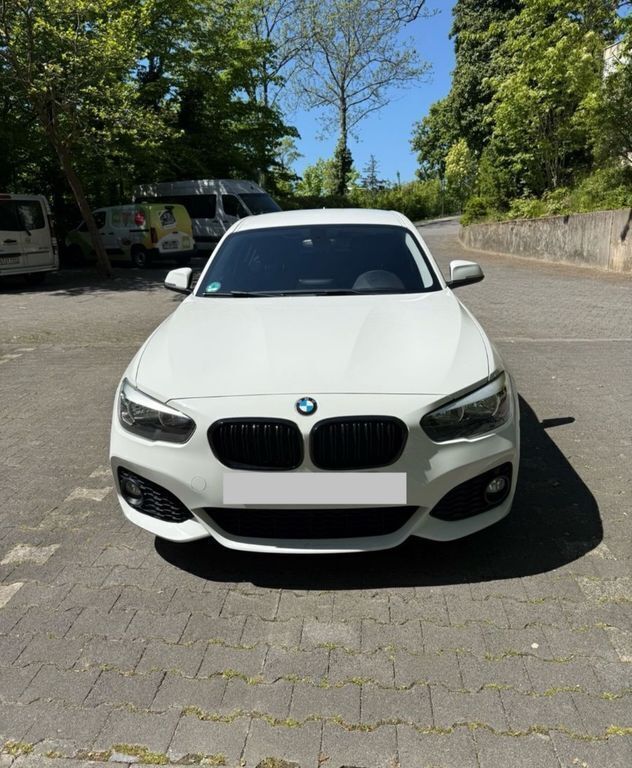 Weiß Gebraucht 2016 BMW 116 M Sport Kleinwagen | 12.700 € (Fairer Preis) - Bild 1/4