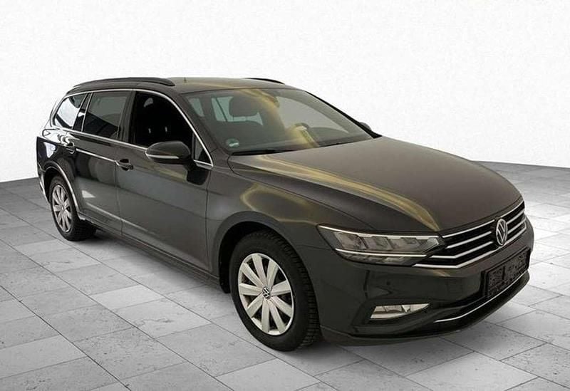 Gebraucht 2022 VW Passat Business Kombi | 13.009 € (Superpreis) - Bild 1/4
