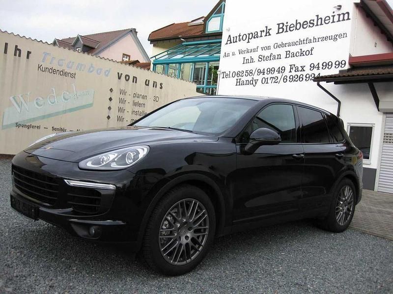 Tiefschwarzmet. Gebraucht 2017 Porsche Cayenne S SUV | 25.999 € (Superpreis) - Bild 1/4