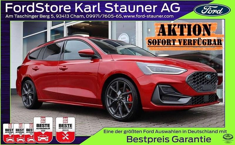 Fantastic red metallic Neu 2025 Ford Focus ST Kombi | 39.180 € (Guter Preis) - Bild 1/4