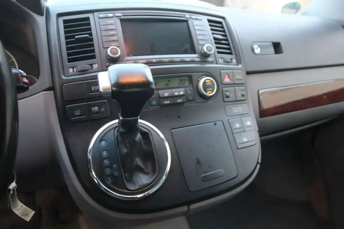 Gebraucht VW T5 Highline 235 PS (172 kW) 2004 Reflexsilber metallic Van