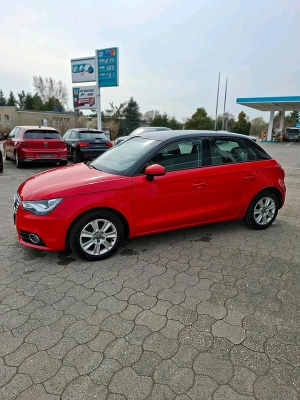 Second-hand Audi A1 Performance 122 CP (89 kW) 2013 Roșu Hatchback