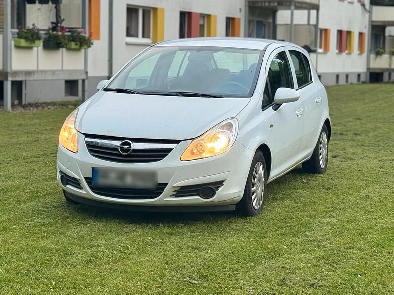 Weiß Gebraucht 2008 Opel Corsa Kleinwagen | 2.000 € (Guter Preis) - Bild 1/4