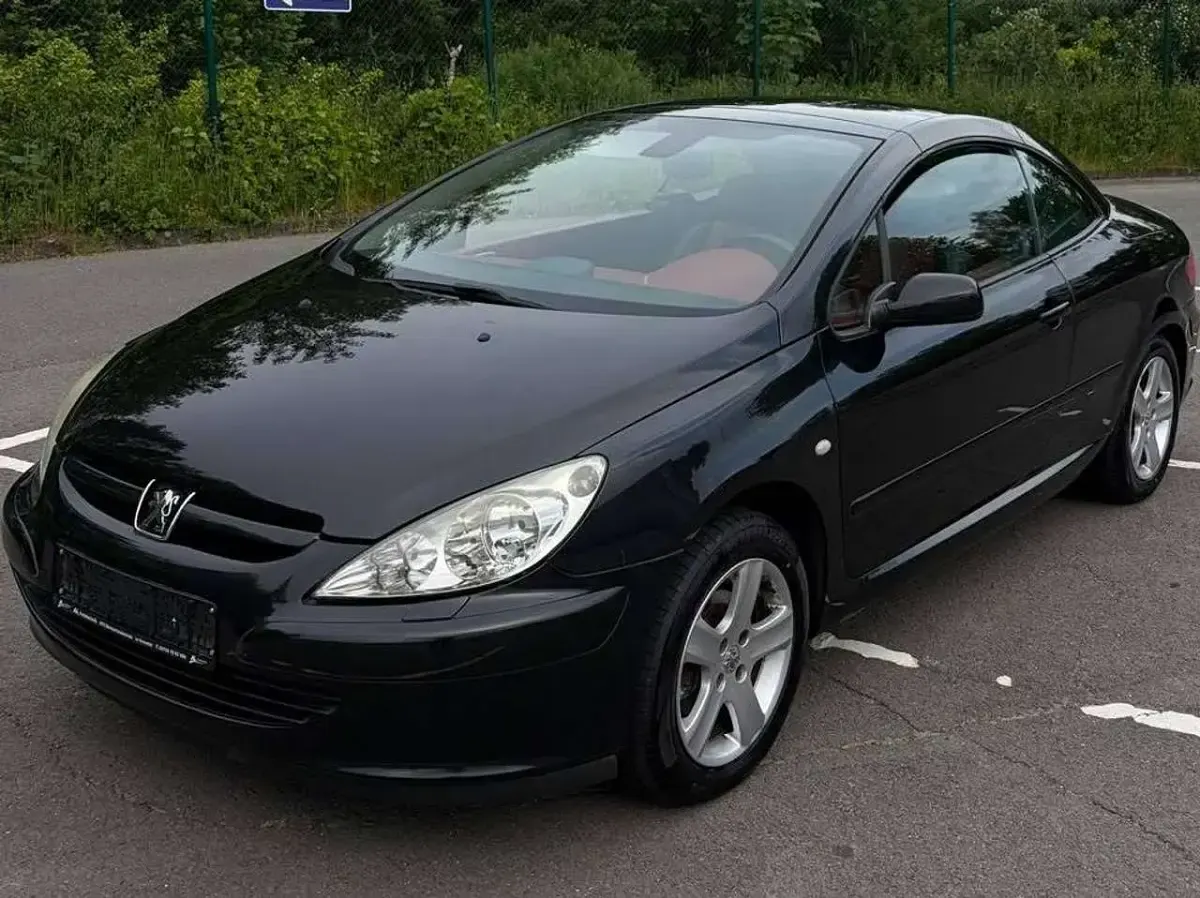 Gebraucht Peugeot 307 CC 136 PS (100 kW) 2005 Schwarz Cabrio
