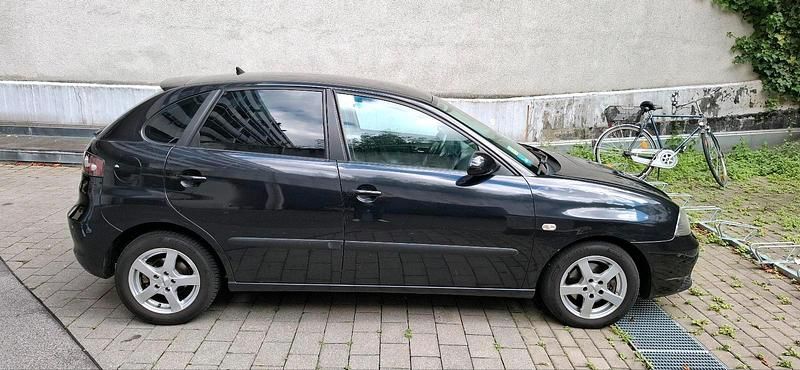 Schwarz Gebraucht 2006 Seat Ibiza Kleinwagen | 999 € (Guter Preis) - Bild 1/4