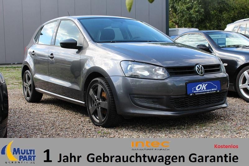 Pepper grey Gebraucht 2012 VW Polo S Limousine | 6.800 € (Fairer Preis) - Bild 1/4