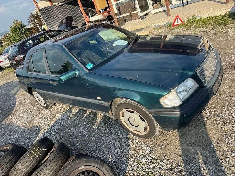 Other Gebraucht 1996 Mercedes C180 Elegance Limousine | 2.000 € (Superpreis) - Bild 1/4
