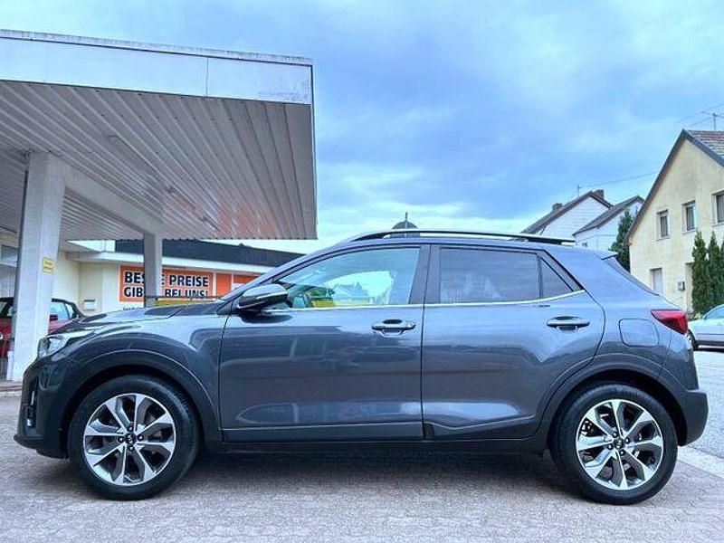 Gebraucht Kia Stonic 99 PS (72 kW) 2018 Grau SUV