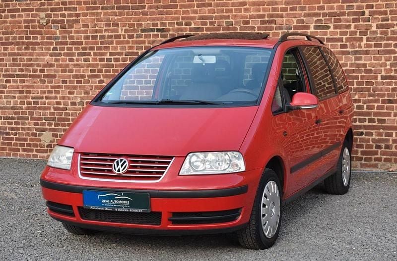 Gebraucht VW Sharan S 116 PS (85 kW) 2004 Rot Van / Kleinbus