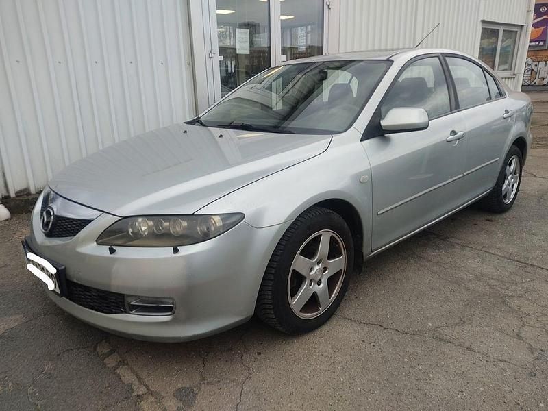Usado Mazda 6 Active Plus 166 HP (122 kW) 2006 Prateado Sedan