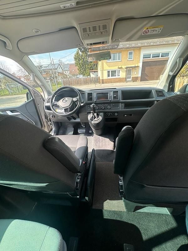 Gebraucht VW California Beach 204 PS (150 kW) 2017 Grau Van