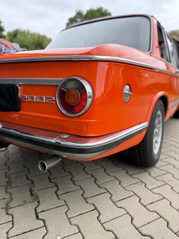 Gebraucht BMW 2002 102 PS (75 kW) 1972 Orange Limousine