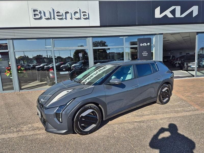 Grau Neu 2025 Kia EV4 Kleinwagen | 47.970 € (Guter Preis) - Bild 1/4