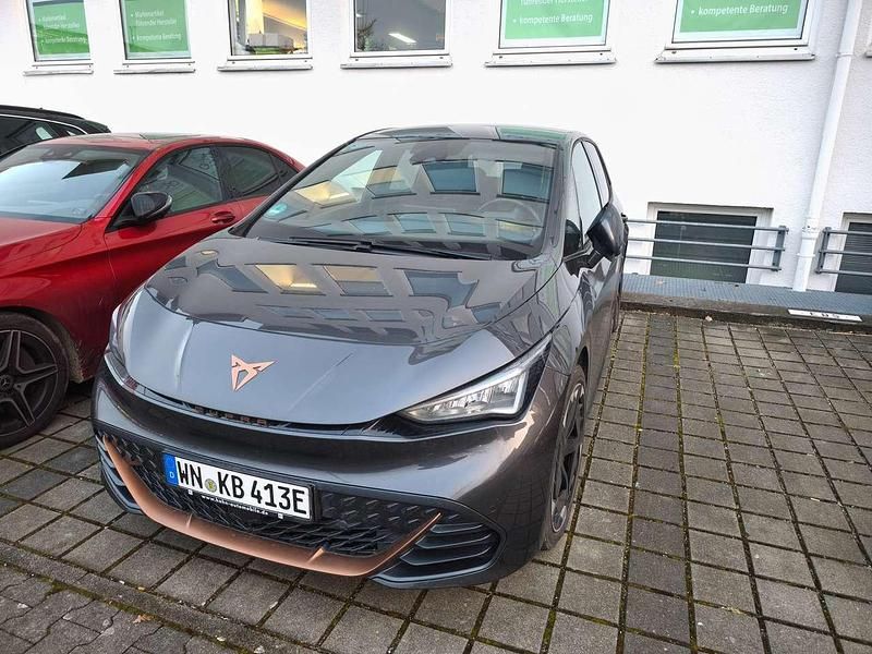 Grau Gebraucht 2022 Cupra Born Kleinwagen | 24.500 € (Fairer Preis) - Bild 1/4