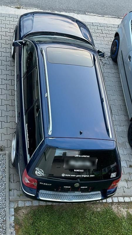 Gebraucht VW Passat 193 PS (141 kW) 2001 Blau Kombi