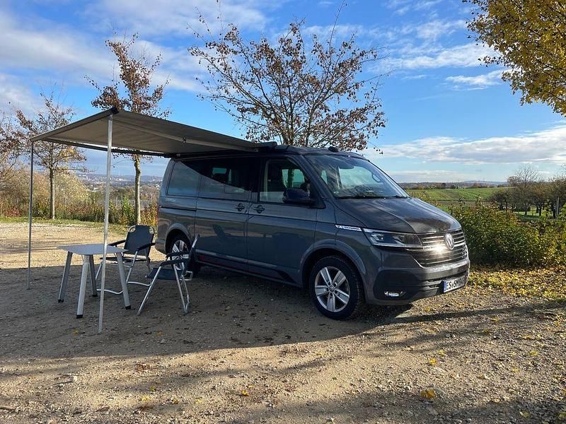 Grau Gebraucht 2021 VW California Beach Van | 55.000 € (Guter Preis) - Bild 1/2