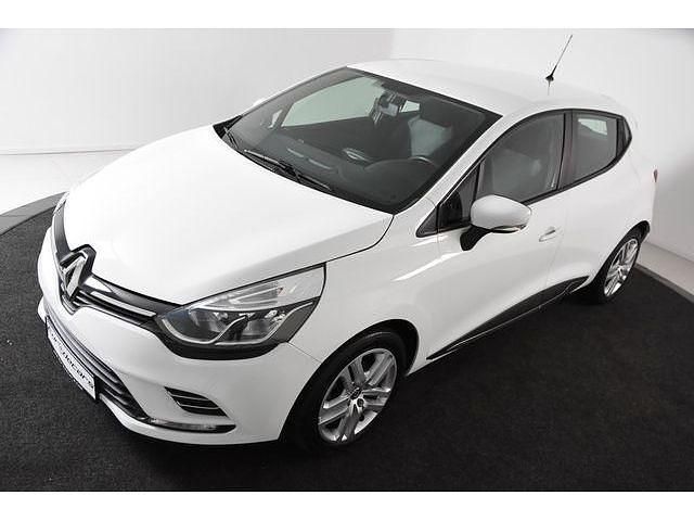 Gebraucht Renault Clio IV Zen 90 PS (66 kW) 2019 Weiss (metallic) Kleinwagen