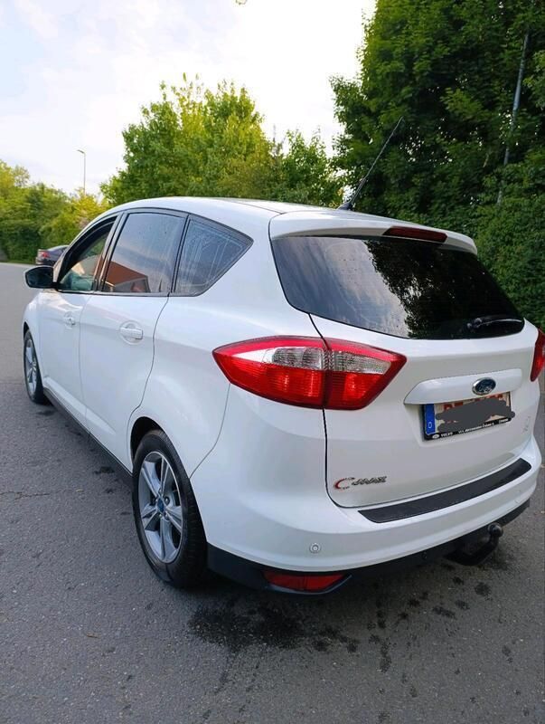 Weiß Gebraucht 2015 Ford C-MAX Titanium Van / Kleinbus | 5.150 € - Bild 1/4
