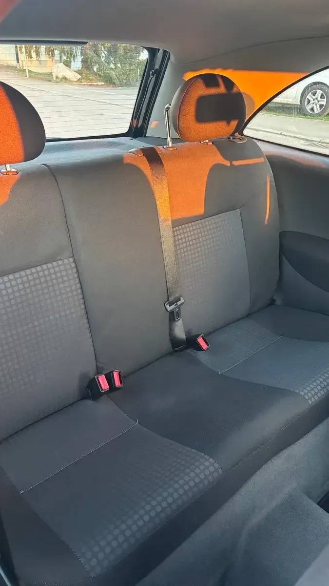 Gebraucht Opel Corsa 60 PS (44 kW) 2011 Schwarz Kleinwagen